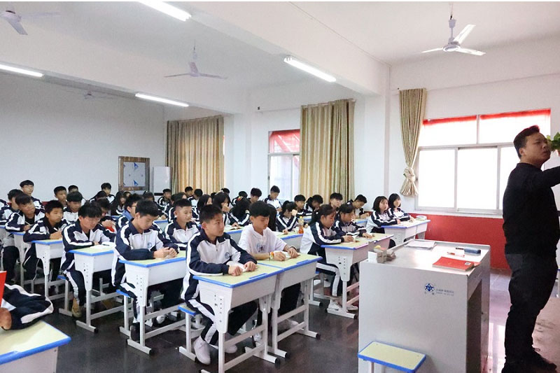 叛逆军事化教育学校